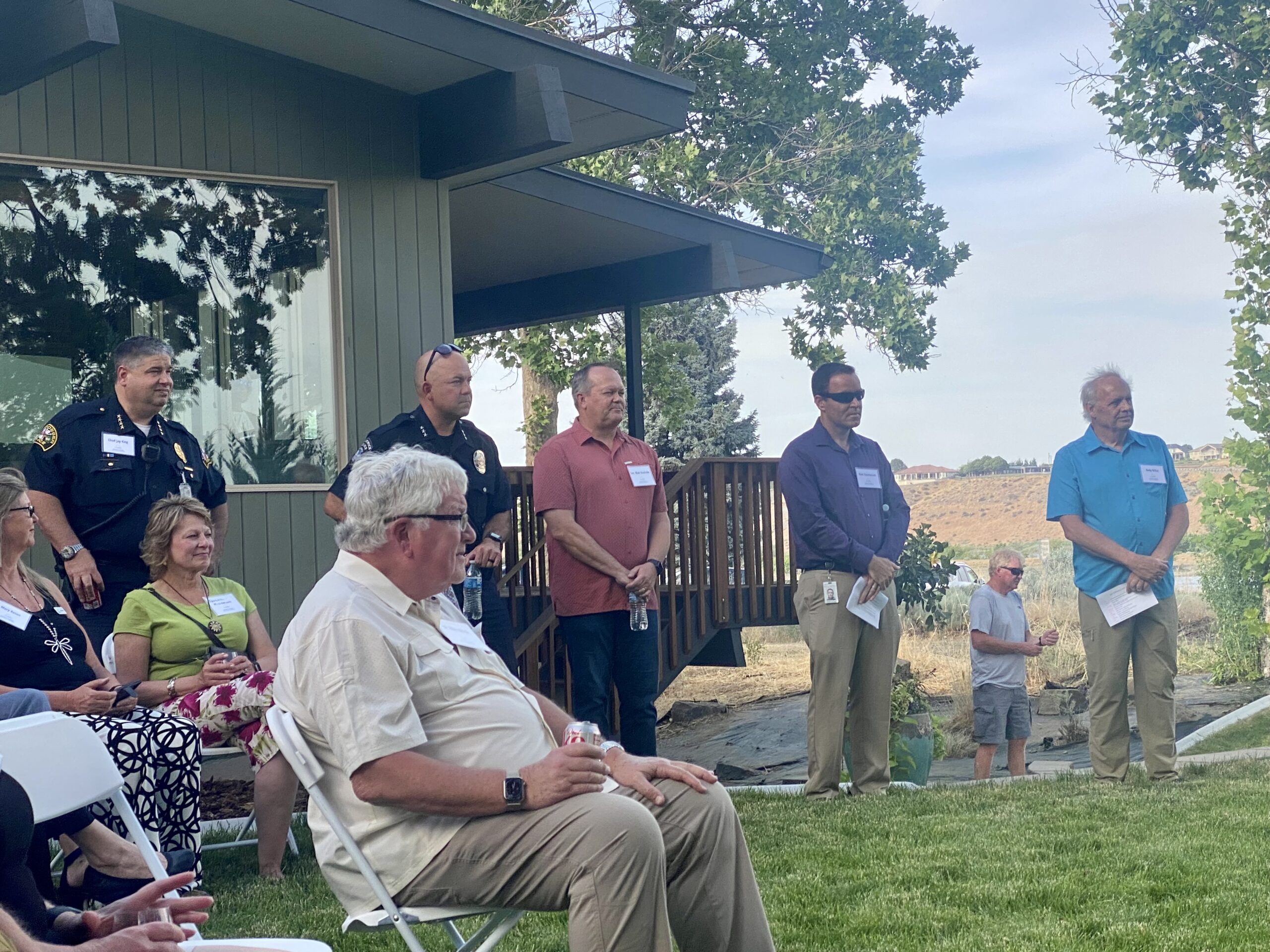 Crowd listening